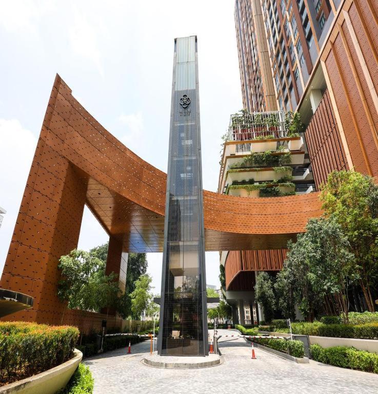 Lucentia By Lalaport * Kuala Lumpur