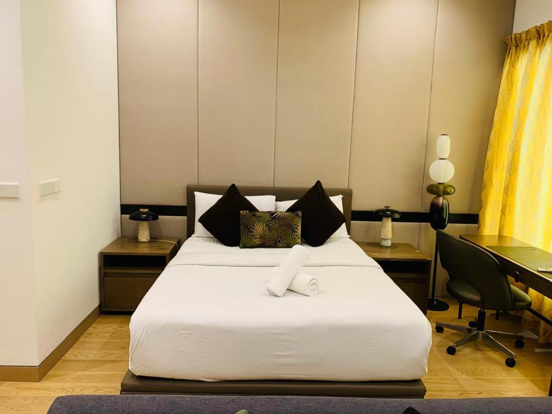 Lucentia By Lalaport Apartamento